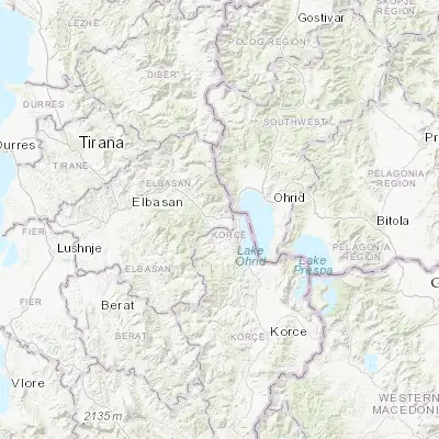 Map showing location of Përrenjas-Fshat (41.066670, 20.535280)