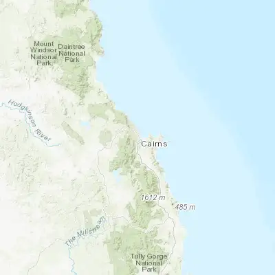 Map showing location of Edge Hill (-16.900000, 145.750000)