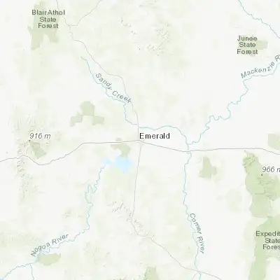 Map showing location of Emerald (-23.522960, 148.157840)
