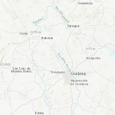 Map showing location of Inhumas (-16.357780, -49.496110)