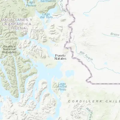 Map showing location of Puerto Natales (-51.729870, -72.506030)