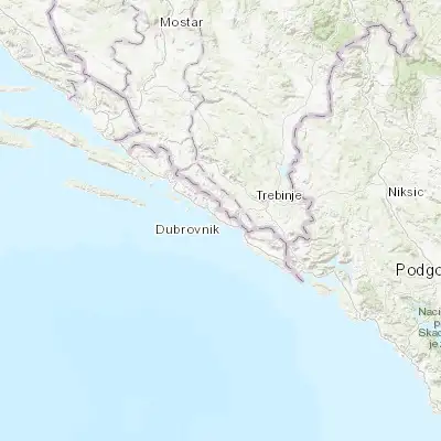 Map showing location of Dubrovnik (42.641250, 18.109090)