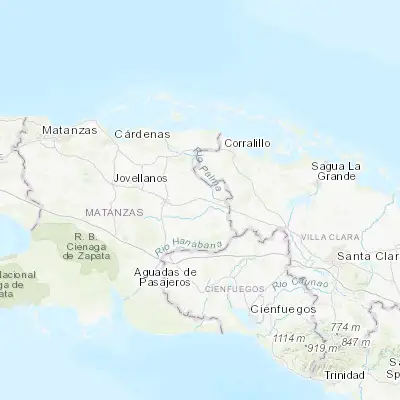Map showing location of Los Arabos (22.729690, -80.720810)