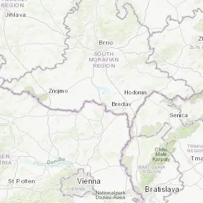 Map showing location of Mikulov (48.805560, 16.637800)