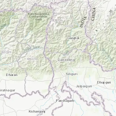 Map showing location of Dārjiling (27.033330, 88.266670)