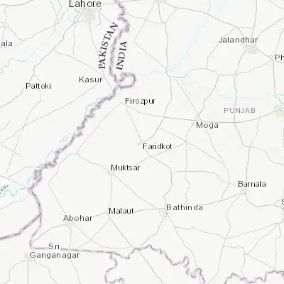 Map showing location of Farīdkot (30.673990, 74.755790)