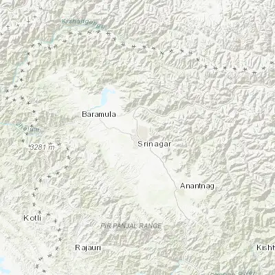 Map showing location of Srinagar (34.085650, 74.805550)