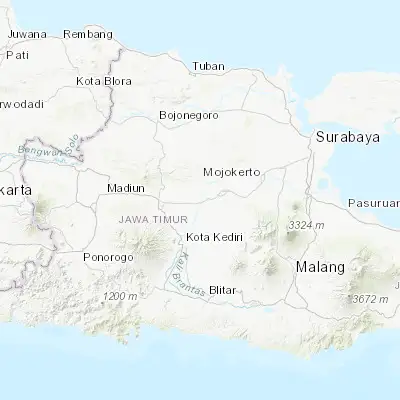 Map showing location of Kertosono (-7.583330, 112.100000)