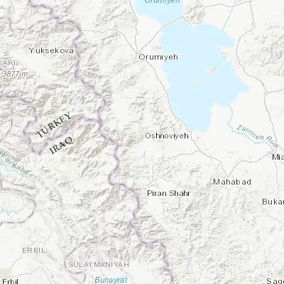 Map showing location of Oshnavīyeh (37.039700, 45.098300)