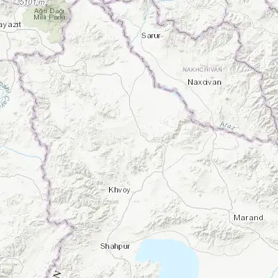 Map showing location of Qarah Ẕīā’ od Dīn (38.891500, 45.025500)