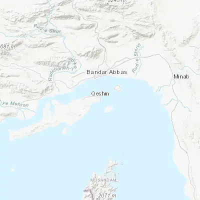 Map showing location of Qeshm (26.949200, 56.269100)