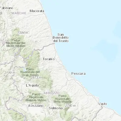 Map showing location of Roseto degli Abruzzi (42.671640, 14.014810)