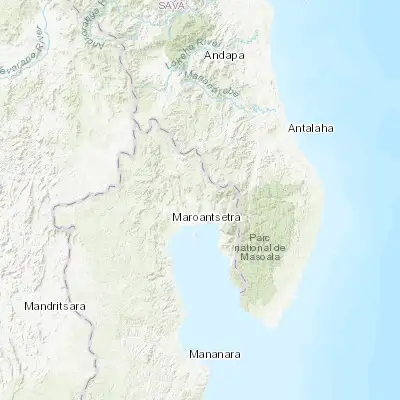 Map showing location of Antakotako (-15.316670, 49.800000)