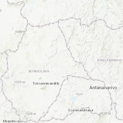 Map showing location of Fenoarivo Be (-18.433330, 46.566670)