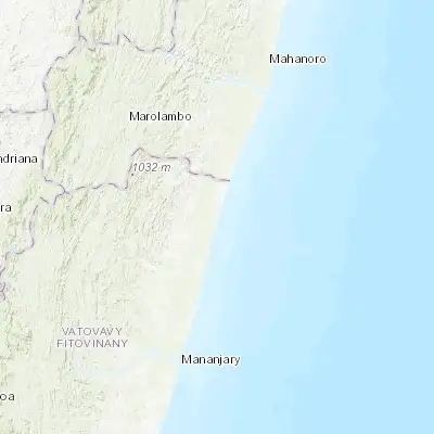 Map showing location of Nosy Varika (-20.583330, 48.533330)