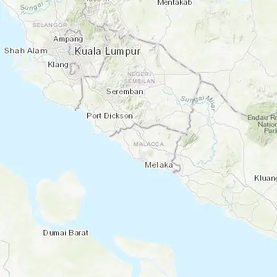 Map showing location of Alor Gajah (2.380400, 102.208900)