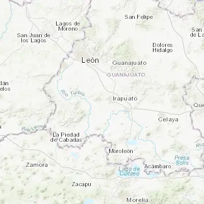 Map showing location of Cuchicuato (20.660920, -101.462030)