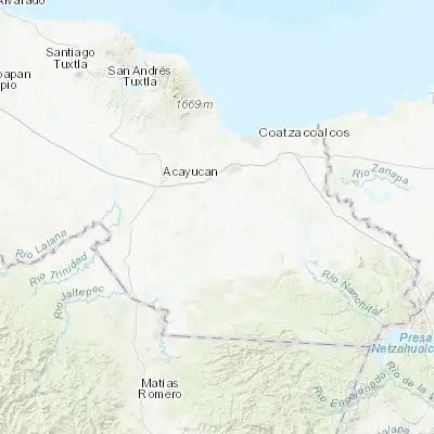 Map showing location of Hidalgotitlán (17.770510, -94.647030)