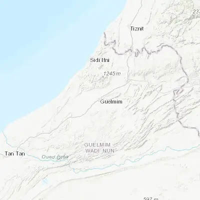 Map showing location of Guelmim (28.986960, -10.057380)