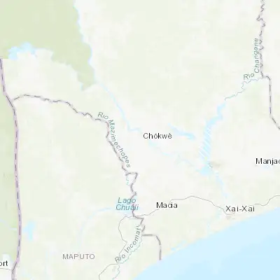Map showing location of Chokwé (-24.533330, 32.983330)