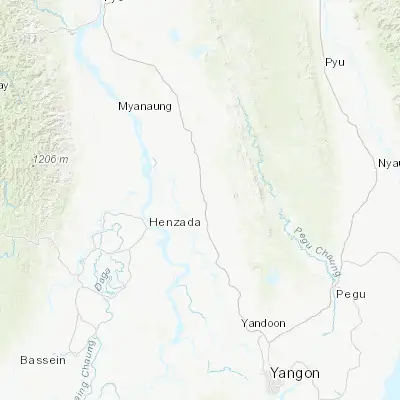 Map showing location of Letpandan (17.786640, 95.750760)