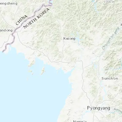 Map showing location of Chŏngju (39.693330, 125.210280)