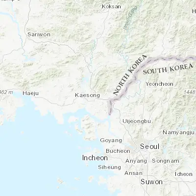 Map showing location of Kaesŏng (37.970830, 126.554440)