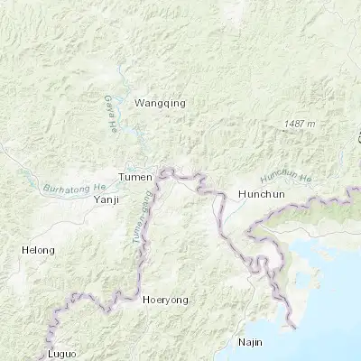 Map showing location of Onsŏng (42.957220, 129.993330)