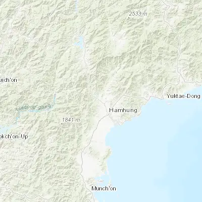 Map showing location of Yŏnggwang-ŭp (40.018330, 127.454720)