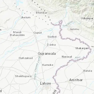 Map showing location of Daska Kalan (32.324220, 74.350390)