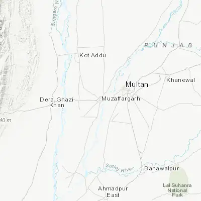 Map showing location of Muzaffargarh (30.072580, 71.193790)