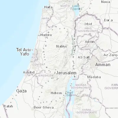 Map showing location of Sinjil (32.033340, 35.265450)