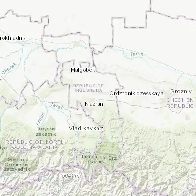 Map showing location of Karabulak (43.305130, 44.899490)