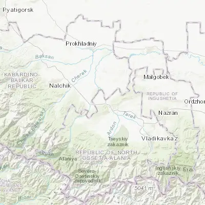 Map showing location of Zmeyskaya (43.336170, 44.157330)