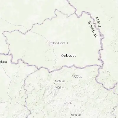 Map showing location of Kédougou (12.555610, -12.180760)