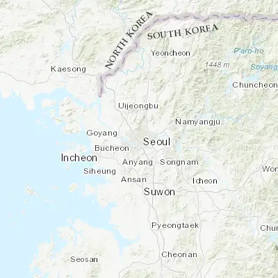 Map showing location of Seoul (37.566000, 126.978400)