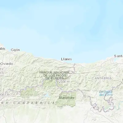 Map showing location of Llanes (43.419820, -4.754850)