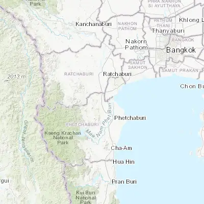 Map showing location of Khao Yoi (13.240250, 99.824280)