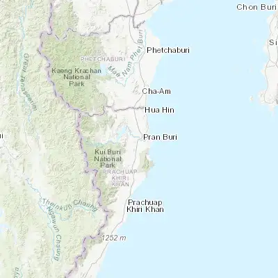Map showing location of Pran Buri (12.384870, 99.901570)