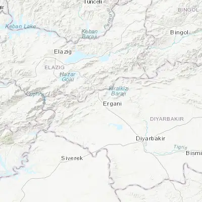 Map showing location of Ergani (38.268990, 39.754460)