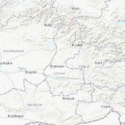 Map showing location of İkiköprü (37.964590, 41.331190)
