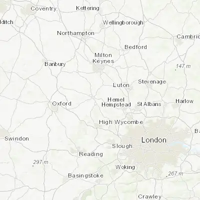 Map showing location of Aston Clinton (51.800200, -0.725400)