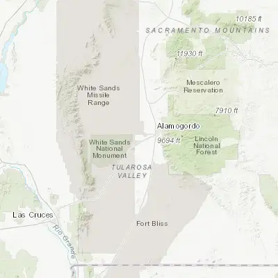 Map showing location of Holloman Air Force Base (32.848270, -106.099770)
