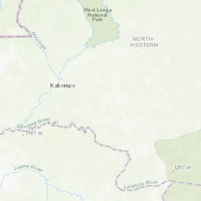 Map showing location of Mufumbwe (-13.683330, 24.800000)